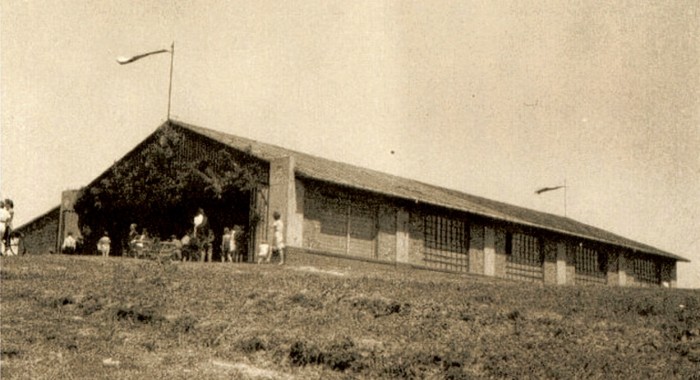 Ruiny hangaru szybowcowego na Parcinie